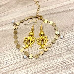 74. Octopus and pearl anklet and earrings set